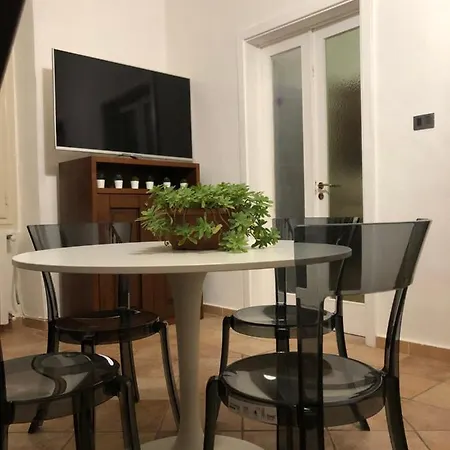 Elettra Апартаменти Галліполі